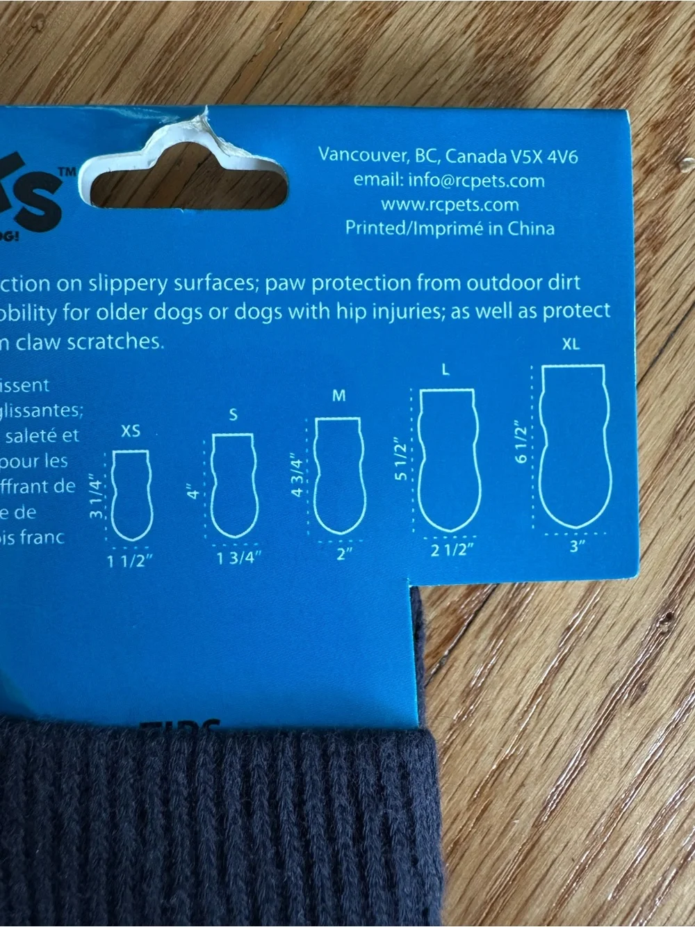 Anti-slip socks for your dog!